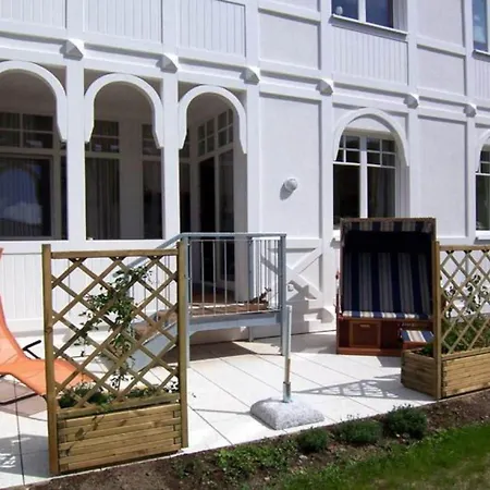 Apartment Miramare Wg 1 Kuehlungsborn